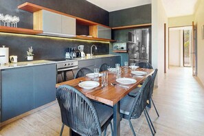 Fridge, microwave, stovetop, coffee/tea maker - Playa del Carmen Condo | Rooftop Pool & Balcony (Playa del Carmen)