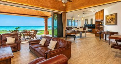 Beachfront 5BR Villa Playacar, Private Pool