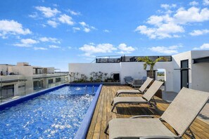 Pool - ICONO Ocean-View Condo | Rooftop Pool, Playa (Playa del Carmen)
