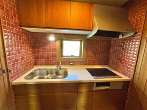 Huisje, uitzicht op bergen | Privékeuken