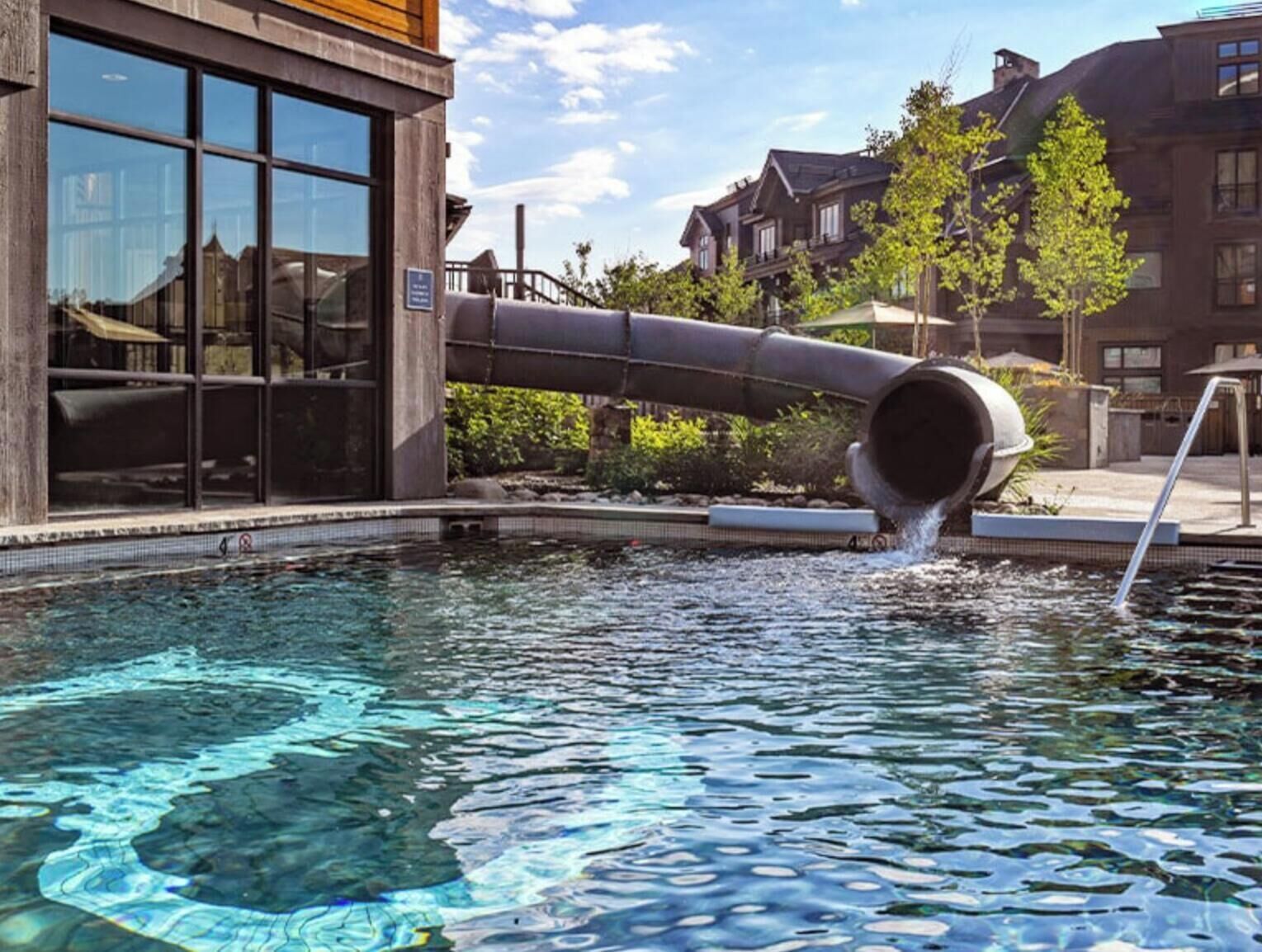 Indoor pool, outdoor pool