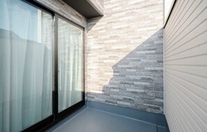 Interior - Free parking / Sky Tree view from the room / Newly built 119 ㎡ / Direct access to Disney / Direct access to Narita and Haneda airports / Convenient house with direct access to Shinjuku Akihabara Ueno Ginza, etc. (葛飾区)