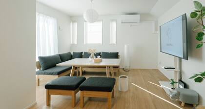 Free parking / Sky Tree view from the room / Newly built 119 ㎡ / Direct access to Disney / Direct access to Narita and Haneda airports / Convenient house with direct access to Shinjuku Akihabara Ueno Ginza, etc.