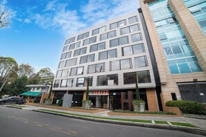 Exterior - Modern Studio in Bogota - Chico WTC - Fully Equipped - Great Location (Bogotá, D.C.)