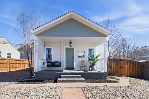 Family Arcade Home Pets OK Near Red Rocks