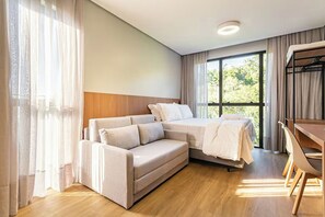 Interior - Cozy loft with pool near Vila Germânica (Blumenau)