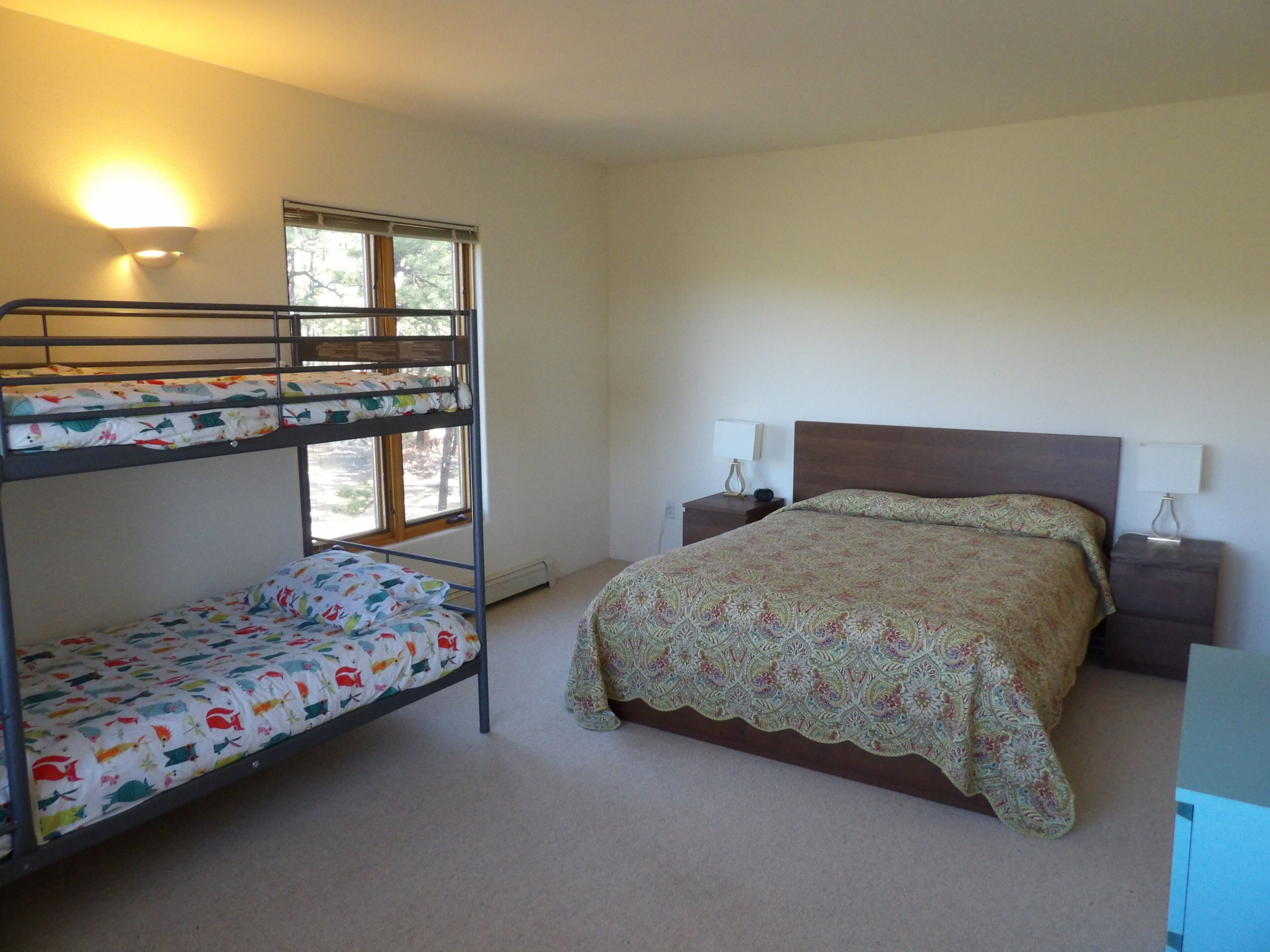 3 bedrooms, WiFi, bed sheets