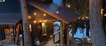 Lake Front Adorable Cabin Retreat With Yurt Tent on Twin Lakes ID