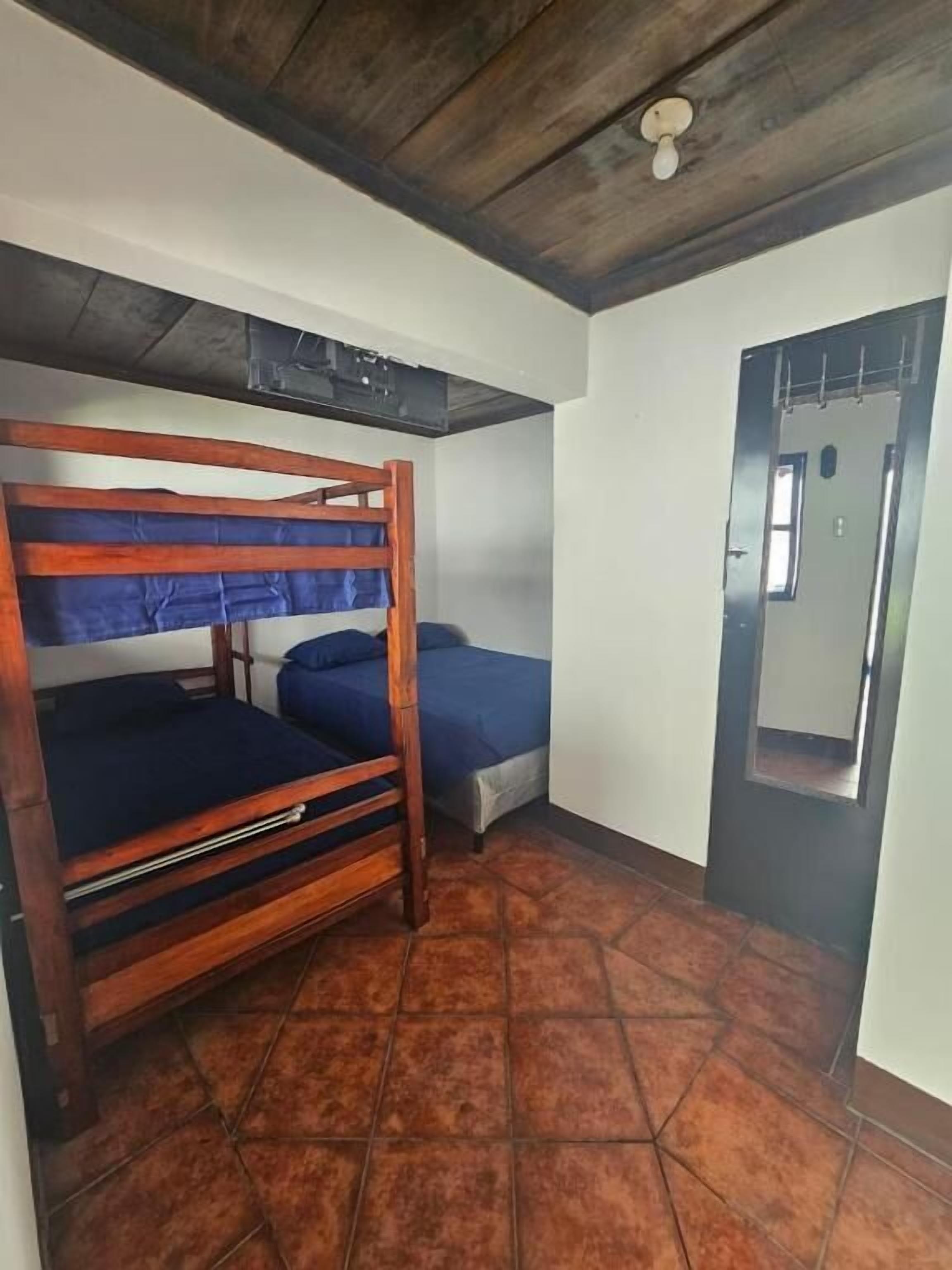 Quarto quádruplo família