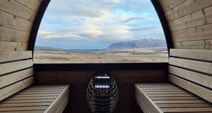Luxury 2026 Cabin w/ Sauna, Jacuzzi & Amazing Views – Sleeps 10