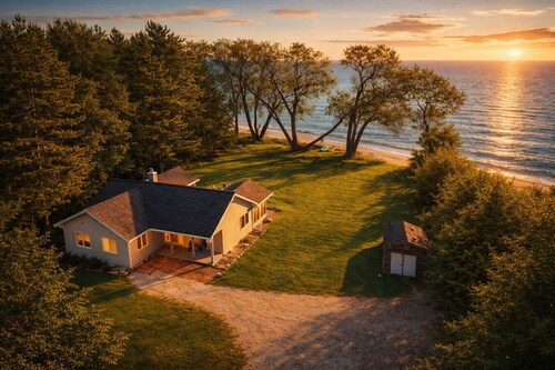 Driftwood Cottage | Lake Michigan Sauna + Fire Pit