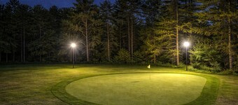 Saratoga Vineyard + Private Golf Course + Tavern - Sleeps 25