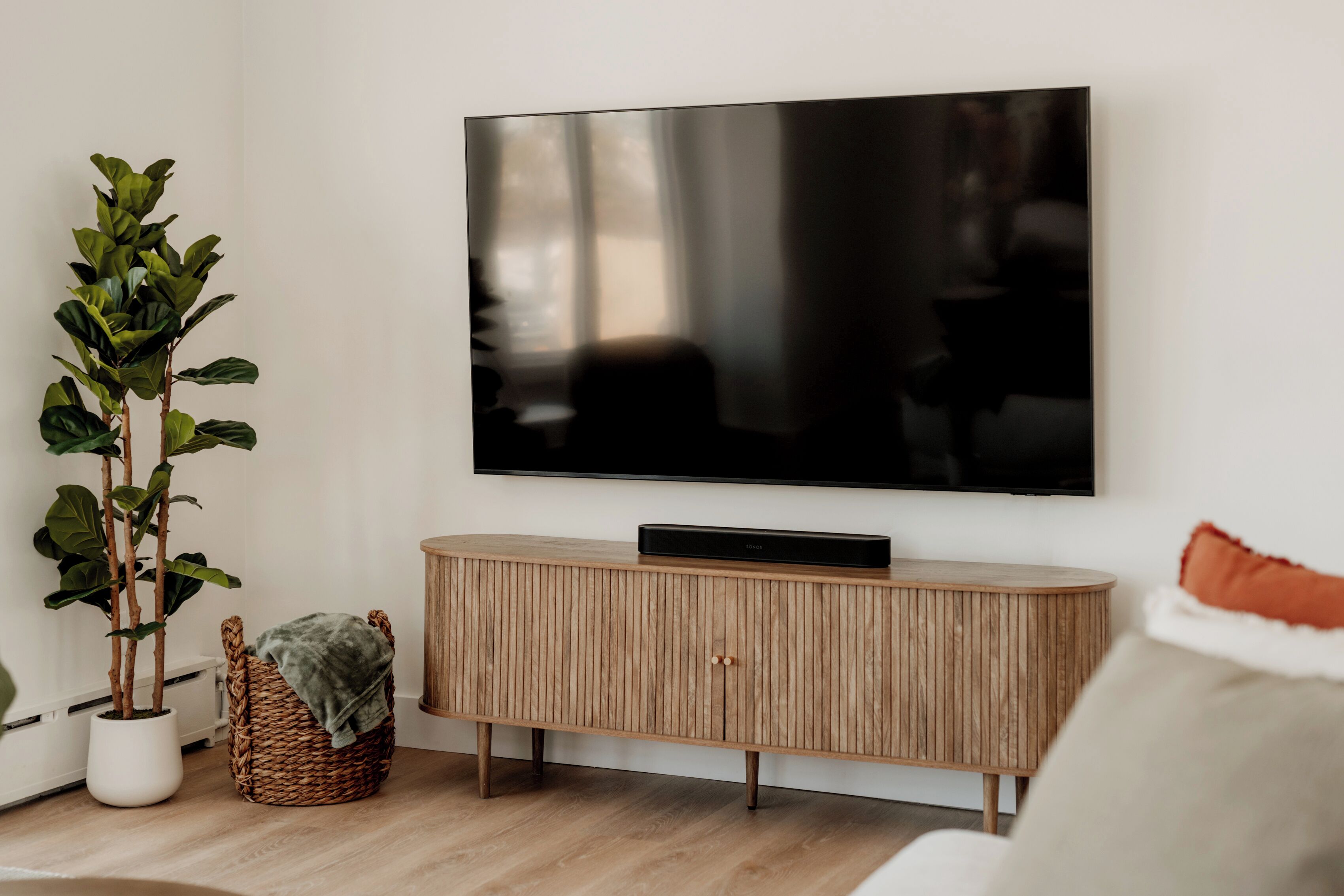 Smart TV, offices