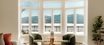 Entire Building • River Views • 3 Bedrooms • Hot Tub | Artisan Stays