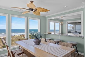 Dining - Oceanfront Mayor's Penthouse 4BR w/Elevator, covered parking in Carolina Beach (Carolina Beach)