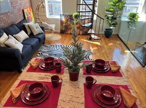 Luokittelematon kuva, 3 kautta 13, painike