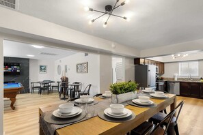 Dining - Grand Luxe Escape w/ 6 BR, Pool, Hot Tub, & Games! (North Las Vegas)