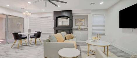 リビング エリア