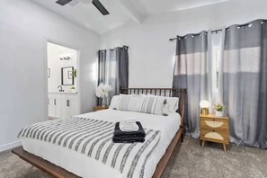 Iron/ironing board, travel cot, WiFi, bed sheets - Radiant Pool Retreat: 4BR NLV Getaway (North Las Vegas)