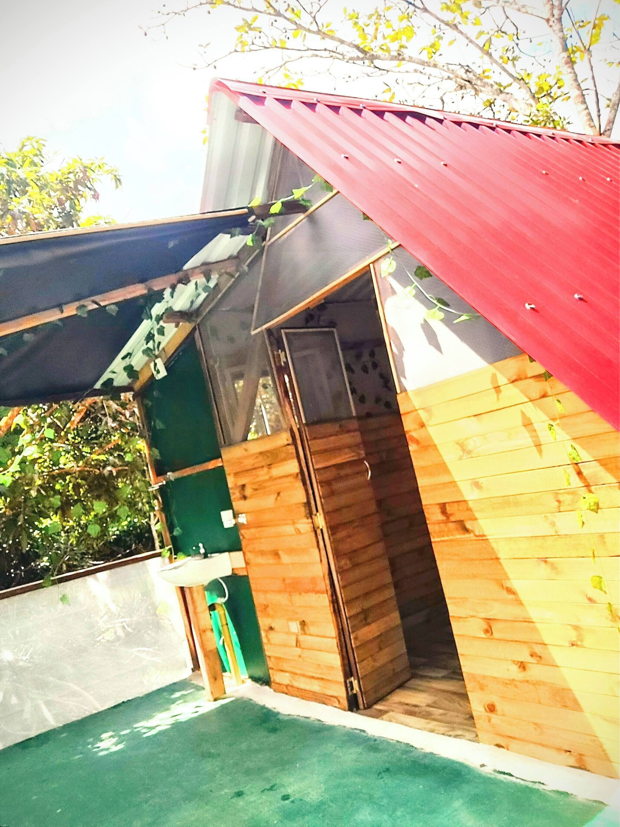 Cabin, 3 Bedrooms, Smoking, Balcony | Property grounds