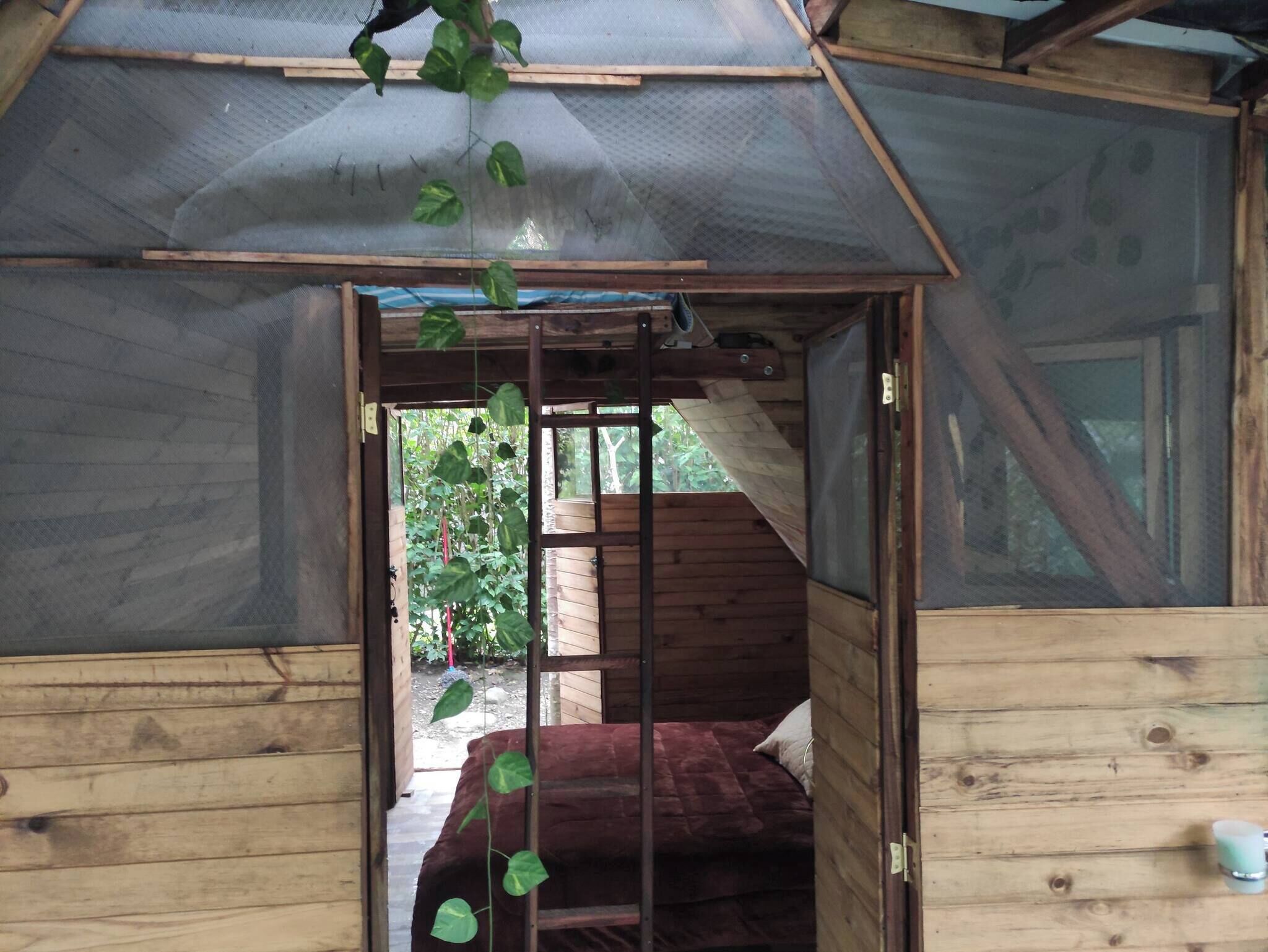 Cabin, 3 Bedrooms, Smoking, Balcony | 3 bedrooms