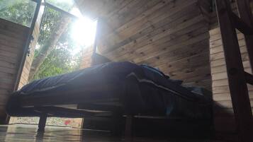 Cabin, 3 Bedrooms, Smoking, Balcony | Property grounds