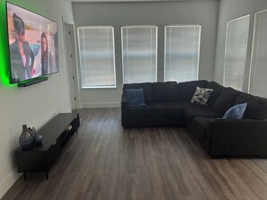 Smart TV - Live Steps from the Action: Stylish 2BR/2BA in Downtown Atlanta for FIFA Fans! (Atlanta)