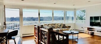 HILL HOUSE - City & Ocean Views, Downtown