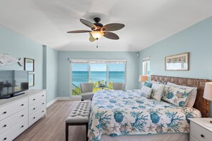 Free WiFi, bed sheets - Oceanfront Home w/ Dock, Kayak & Beach Area (Cudjoe Key)