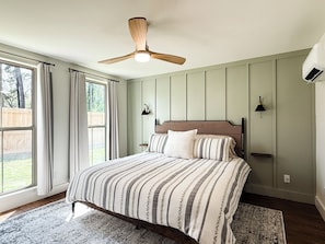 Room - Skyline Estate – Sunrise to Sunset (Searcy)