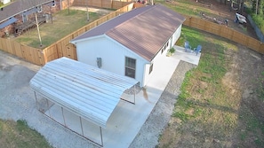 Outdoor dining - Skyline Estate – Sunrise to Sunset (Searcy)