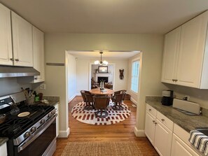 Fridge, microwave, oven, stovetop - Charming Historic Bungalow · Walkable to Plaza Midwood Eats, Nightlife & Parks (Charlotte)