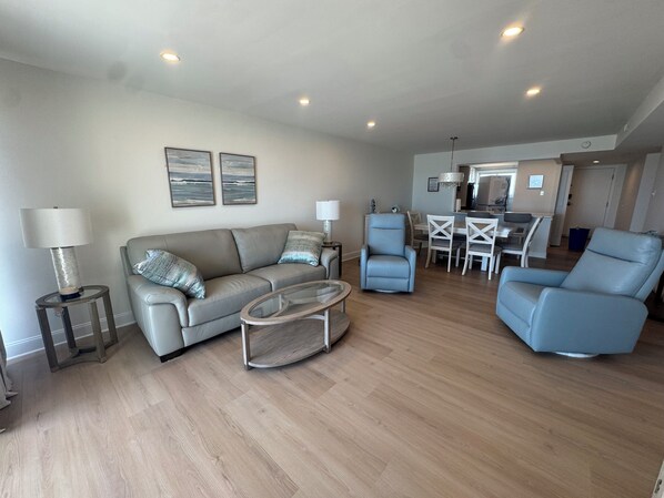 Unclassified image, 1 of 27, button