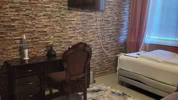 Dormitorio compartido, 2 habitaciones, balcón