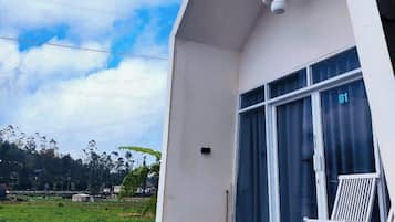 Deluxe Villa, Balcony, Mountain View | Exterior detail