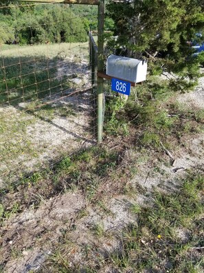 Property grounds - Private Lakeside Retreat on Turtle Creek (Kerrville)