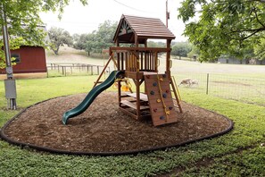Children’s area - Private Lakeside Retreat on Turtle Creek (Kerrville)