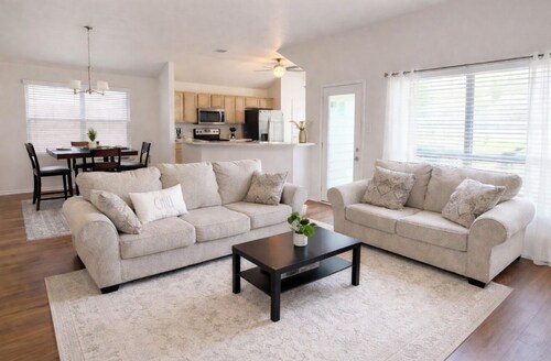Enchanting 3-bedroom house in charming McKinney