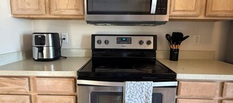 Enchanting 3-bedroom house in charming McKinney