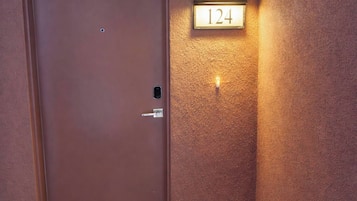 Apartemen, 1 kamar tidur, akses difabel, balkon | Interior