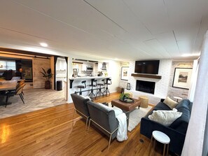 Living area - Barefoot Tiki Retreat -Inground Pool, Game Room, Theater Room, Firepit, Tiki Bar (Mason)