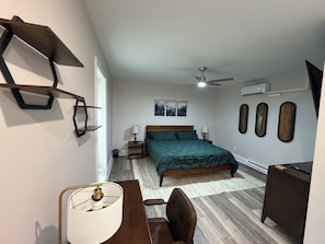 1 chambre, bureau, fer et planche à repasser, Wi-Fi gratuit