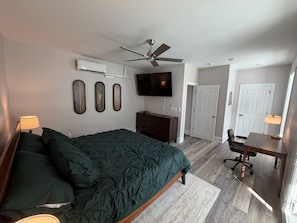 1 bedroom, desk, iron/ironing board, free WiFi