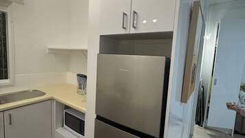 Microwave, stovetop