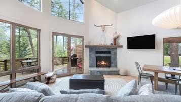 Smart-TV, Kamin