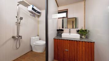 Family Quadruple Room, 2 Queen Beds, Non Smoking, Partial Sea View | Bathroom | Free toiletries, hair dryer, slippers, towels