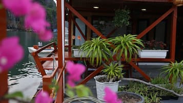 Pemandangan dari hartanah