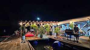 Khu ẩm th ực ngoài trời