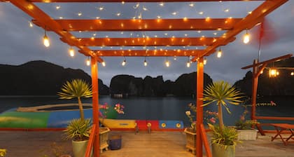 Cat Ba Fishing Village Bay House