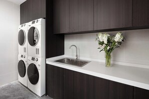 Laundry room - Nicesoe S Hotel Chengdu Kuanzhai Alley (Chengdu)